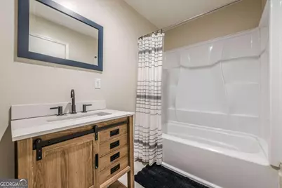 3006 Deshong Drive, Stone Mountain, GA 30087 - Photo 16