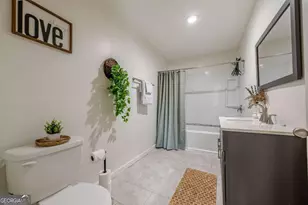 3006 Deshong Dr, Stone Mountain, GA 30087 - Photo 12