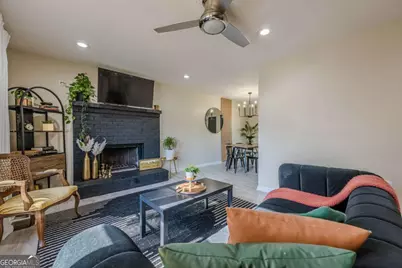 3006 Deshong Drive, Stone Mountain, GA 30087 - Photo 4