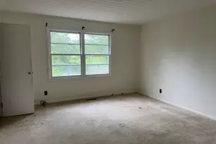 66 Hinson St, Hahira, GA 31632 - Photo 8