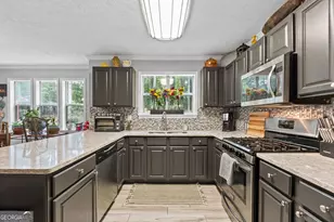 319 Le Paradis Blvd, Sharpsburg, GA 30277 - Photo 22