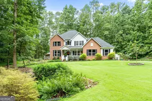 319 Le Paradis Blvd, Sharpsburg, GA 30277 - Photo 2