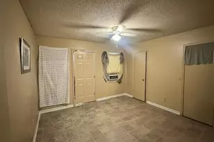 103 Floyd St, Statesboro, GA 30458 - Photo 10