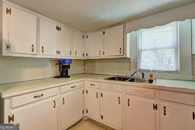 808 S Broad Street, Monroe, GA 30655 - Photo 24