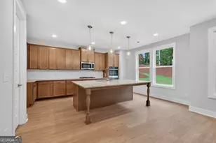 2537 Parkside Wy, Gainesville, GA 30507 - Photo 10