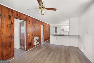 138 Main St, Sharpsburg, GA 30277 - Photo 6