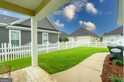 227 Torrington Boulevard, Thomasville, GA 31757 - Photo 12