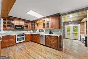 438 Dixon Dr, Cleveland, GA 30528 - Photo 14