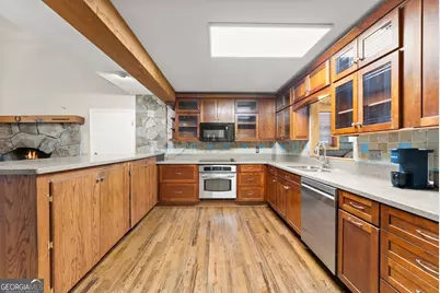 438 Dixon Drive, Cleveland, GA 30528 - Photo 18