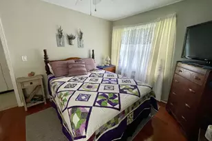 803 E Barnard St, Glennville, GA 30427 - Photo 18