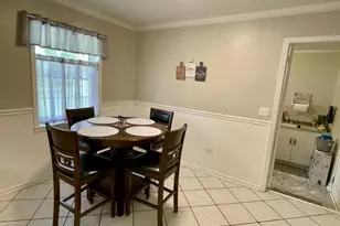 803 E Barnard St, Glennville, GA 30427 - Photo 10