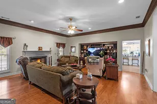 809 Woods Hole Cir, Statesboro, GA 30461 - Photo 4