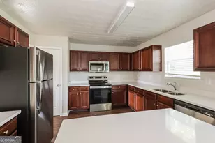 7812 Bell Tower Ln, Fairburn, GA 30213 - Photo 6