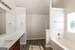 7812 Bell Tower Ln, Fairburn, GA 30213 - Photo 10