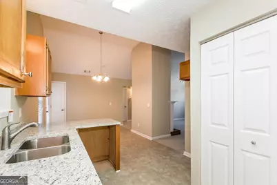 1136 Oakwood Manor Court, Decatur, GA 30032 - Photo 6