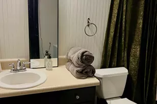 201 Lakeshore Dr, Eatonton, GA 31024 - Photo 8