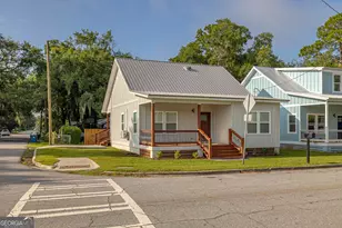 608 Q St, Brunswick, GA 31520 - Photo 18