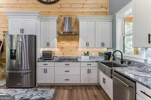 241 Riverview Dr, Robbinsville, NC 28771 - Photo 14