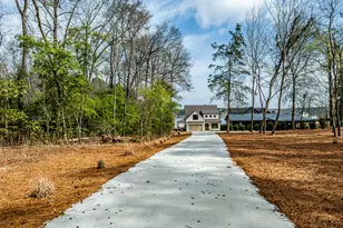 191 E Lakeview Dr NE, Milledgeville, GA 31061 - Photo 2