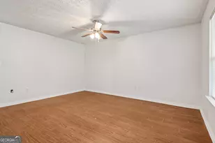 103 N Cir Dr, Ellenwood, GA 30294 - Photo 10