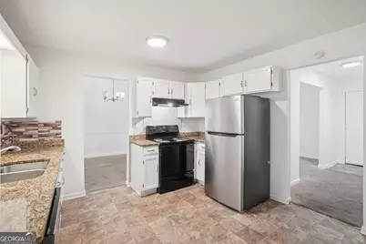 757 Stonebridge Park Circle, Lithonia, GA 30058 - Photo 10