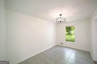 325 Segrest Cir, Athens, GA 30605 - Photo 6