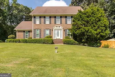 215 Dix Lee On Drive, Fayetteville, GA 30214 - Photo 1