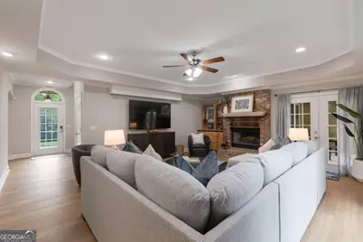 100 Hardwood Lane, Canton, GA 30115 - Photo 6