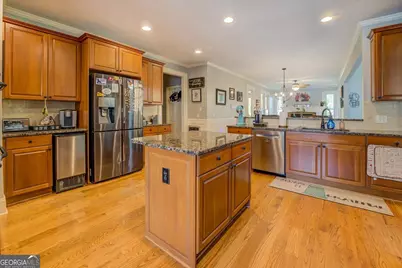 16 Hawkstone Court, Acworth, GA 30101 - Photo 2