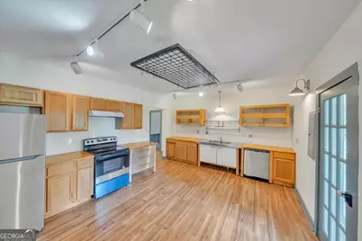 1128 Milstead Avenue NE, Conyers, GA 30012 - Photo 38