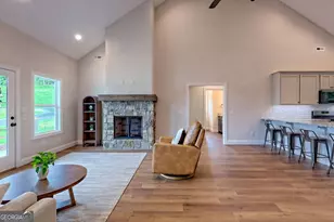 61 McTyeire Dr, Young Harris, GA 30582 - Photo 8