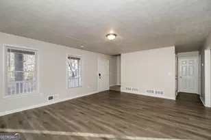 413 Oak Landing Dr, Douglasville, GA 30134 - Photo 4