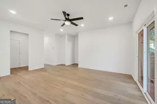 320 S 12th St, Griffin, GA 30224 - Photo 16