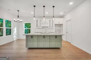 320 S 12th St, Griffin, GA 30224 - Photo 2