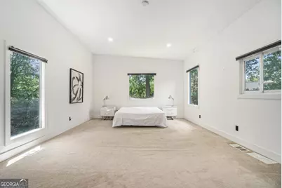1087 Lee Circle NE, Atlanta, GA 30324 - Photo 18