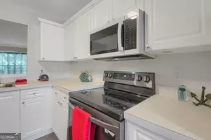 4255 Glen Iris Dr, Cumming, GA 30040 - Photo 8