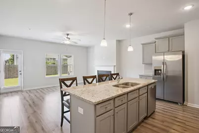 11707 Chatham Drive, Hampton, GA 30228 - Photo 8