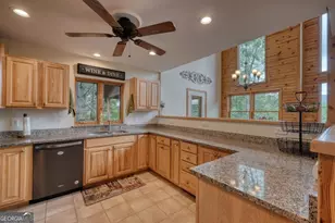 42 Wellington Dr, Marble, NC 28905 - Photo 6