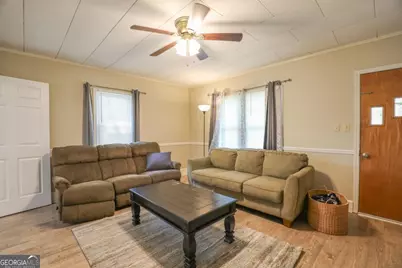 161 N Glynn Street, Milledgeville, GA 31061 - Photo 2