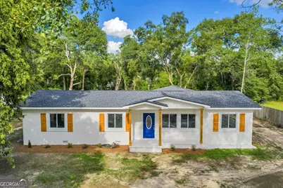 203 Zenith Street, Dublin, GA 31021 - Photo 6