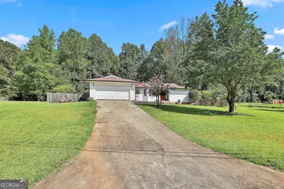 285 Nectarine Drive, Newnan, GA 30265 - Photo 2