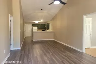 305 Lenox Cir, Lagrange, GA 30241 - Photo 2