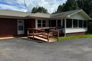 1323 Cavender Creek Rd, Dahlonega, GA 30533 - Photo 4