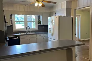 1323 Cavender Creek Rd, Dahlonega, GA 30533 - Photo 12