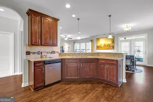 225 Willow Point Cir, Savannah, GA 31407 - Photo 10