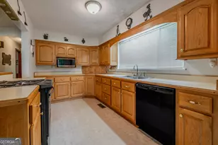 183 Long Hollow Rd, Rock Spring, GA 30739 - Photo 12