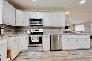 6651 Southside Dr, Blackshear, GA 31516 - Photo 14