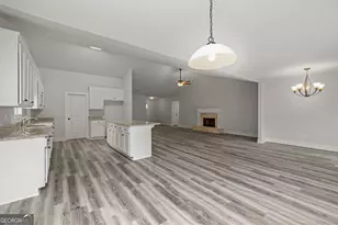 303 Mockingbird Ln, Winder, GA 30680 - Photo 8