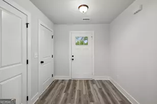 303 Mockingbird Ln, Winder, GA 30680 - Photo 10