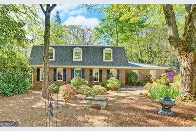 84 Oak Creek Circle, Toccoa, GA 30577 - Photo 2